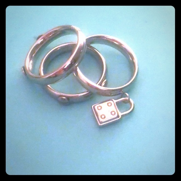 **SOLD**Set of 3 Rings w/ Lock Charm***SOLD** - Picture 1 of 6